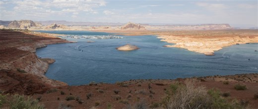 Lake Powell boat ramps jeopardized as levels drop