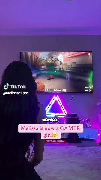 Gamer girl Mel? #melissaclips #melissaclipss #melissagstm #melissa #clipinati