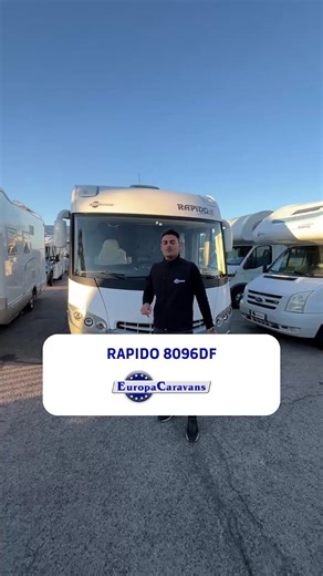 Nuovo arrivo da Europa Caravans: Rapido 8096DF, edizione 55° Anniversario. Un integrale pensato per chi vuole il massimo del comfort e dello stile. Guarda il video per scoprire tutti i suoi accessori! 📍 Ti aspettiamo in sede per scoprirlo dal vivo. Europa Caravans – Villaricca (NA) #europacaravans #camper #caravan #camperusati #accessoricamper | Europa Caravans Srl