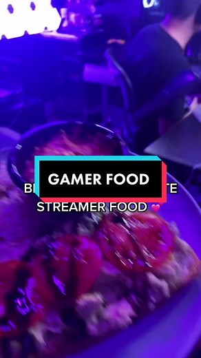 @dannybartok #gamerfood #eat #eating #eats #twitch #stream #streamer #twitchtv