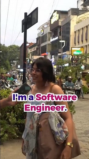 How much does a SOFTWARE ENGINEER make?