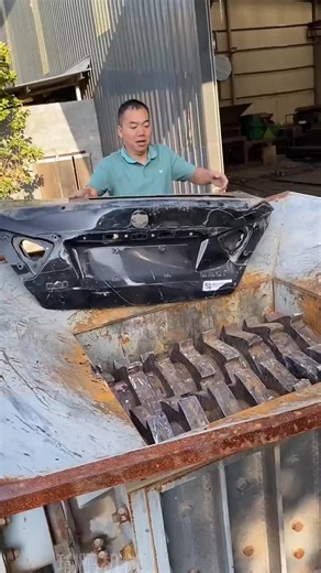 Efficient Metal Shredder Machine for Recycling