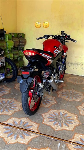 Log’in Cs: A Deep Dive into the CB150R Modification