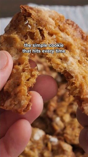 There’s something especially satisfying about a simple oatmeal cookie, and these Oatmeal Crackle Coo