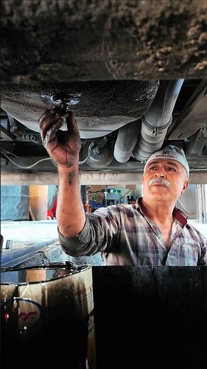 Volvo Truck Service | Full Maintenance Checklist & Oil Change Tutorial