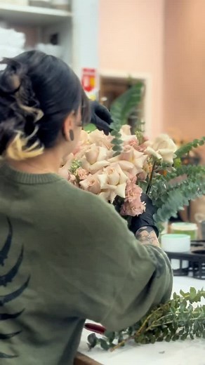 Crafting beauty in real time ✨ From stems to stunning, here’s a little BTS of how your favorite arrangements come to life. 🌸 Order your own floral masterpiece today! Fresh, handcrafted, and with same-day flower delivery anywhere in Los Angeles & Orange County. #flowers #bts #floraldesign #handcrafted #luxuryflorist #orchidrepublic #losangelesflorist #shermanoaks #santamonica #flowershop #santamonicaflorist #shermanoaksflorist | Orchid Republic Floral Boutique