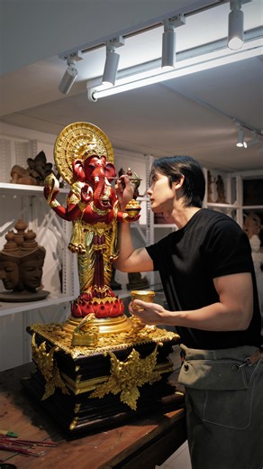 Saksit Wongsaroj 𝟵🐺 on Instagram: "✍🏻✨60% ‘ The Blessing Red Ganesha ‘ soon Gallery @9suksombat #Ganesha #ganpati #พระพิฆเนศวร #ganapati #พระพิฆเนศ"