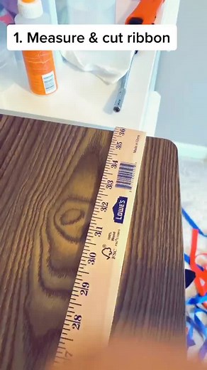 DIY Ribbon Lei Tutorial for Graduation | Craft Project