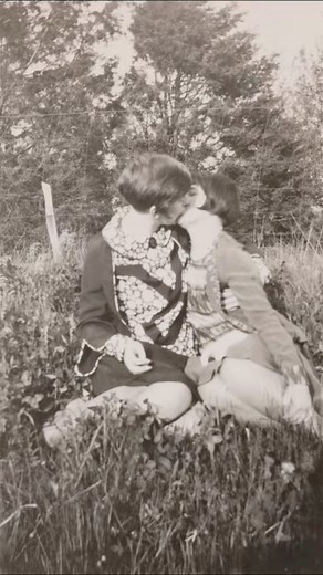 We have always been here 🥹♥️ . . . #lesbian #lesbianhistory #wlw #sapphic #queer #lgbtq #lgbt #lgbtqia #couplegoals #1900s #lgbthistory #lesbiancouple #queerhistory #gayhistory #gay #history | femmenadia