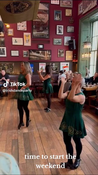 time to start the weekend 📍 Here in Dublin 🇮🇪 Irish heart 🌐Purchase you tickets online https://www.irishdanceparty.com/contact-us/ ☘️ ☘️ ☘️ ☘️ ☘️ ☘️ ☘️ ☘️ ☘️ ☘️ ☘️ ☘️ ☘️ ☘️ ☘️ ☘️ #irishdanceparty #party #irish #ireland #dublin #irishpub #dancing #thisisireland #onlyindublin #hensparty #dance #bar #pub #dancers #fun #properparty #discoverdublin #irishdance .