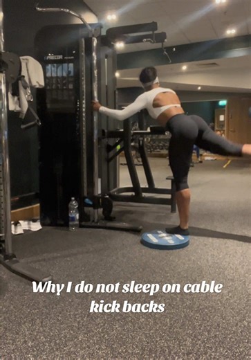 Why I do not sleep on cable kick backs. Cable kickbacks are so good because they’re basically a glute-isolation cheat code 🍑💥 Here’s why they hit different: 1. Constant tension Unlike free weights, cables keep tension on the glutes through the entire range of motion, no “rest” at the top or bottom. 2. Better mind–muscle connection They force you to move slower and more deliberately, which makes it easier to actually feel the glute working instead of your lower back or hamstrings taking over. 3