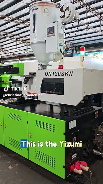Yizumi 120-ton Injection Molding Machine Overview