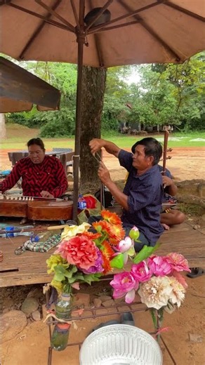 Cambodian traditional music