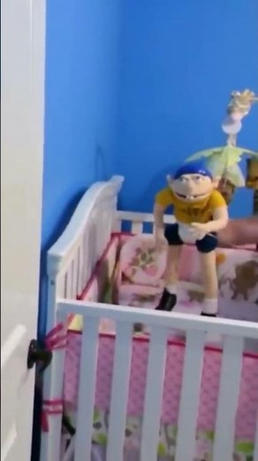 SML Movie: Drawing Jeffy!