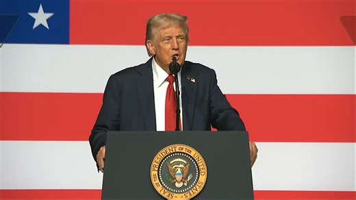 'Everyone loves my signature': Trump rambles about Biden's autopen to an audience of military generals in slurred remarks