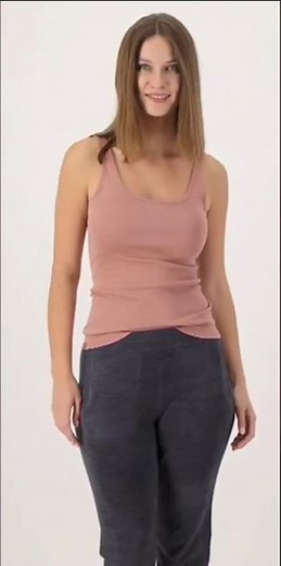 QVC model modeling pants 27