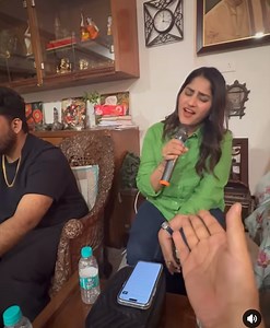 #Mehfil #mehfilnight #bollywood #songs Pratibha Singh performing Madan mohan’s iconic song #madanmohan #pratibhasinghbaghel | Rise Musically Productions