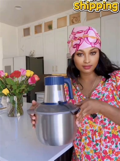 "Say goodbye to tedious chopping! 🥩🥕 This meat grinder and food proc...