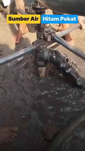 147K views · 283 reactions | Masih berperang dengan lumpur, semangat tukang ngebor sumur #tukangbor #borsumur #tukangsumur #sumurbor #ngebormanual #sumurbormanual | POMPAIR.com | Facebook