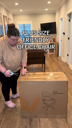 Plus-Size Office Chair for Comfort