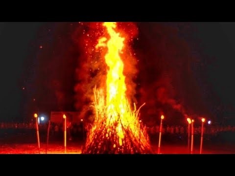🔥 Giant Bonfire Night | Mesmerizing Fire Ritual & Epic Flames in the Dark