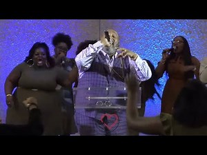 Bishop Marvin Sapp Singing at New Zion Temple Church w/ Bishop Brandon Jacobs!