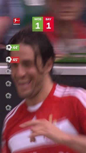 Just wait for that back-heel... 𝘾𝙍𝘼𝙕𝙔! 😵‍💫 On this day 2009, VfL Wolfsburg produced a goalfest as they put in an iconic 5-1 performance vs FC Bayern München in the #Bundesliga | Bundesliga