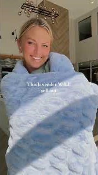 Wrap Yourself in Calm | Dreamer Blanket – Lavender