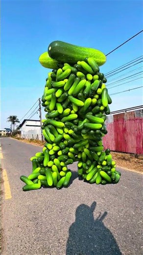 Vegetables collide. C4d works 😯 #viralshorts #shorts #vfx #shortsfeed #shortsyoutube