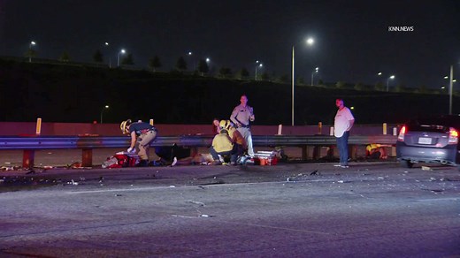 USA: Multi Vehicle Crash With 1 Possibly Ejected on Northbound 57 Freeway in Diamond Bar