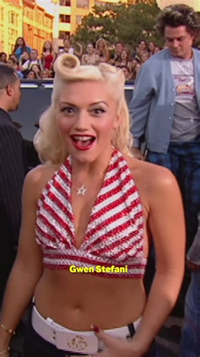 635K views · 10K reactions | La red carpet de los #VMAs 2001 era estrella tras estrella  y este año vamos a tener muchas más  No te pierdas la noche icónica de los @vmas 2024 este miércoles 11 de septiembre, solo por MTV!  | MTVLA | Facebook