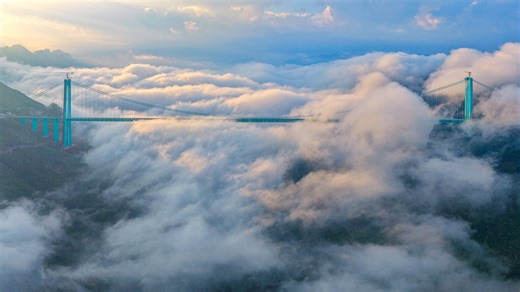 China opens world’s highest bridge, breaking its own record