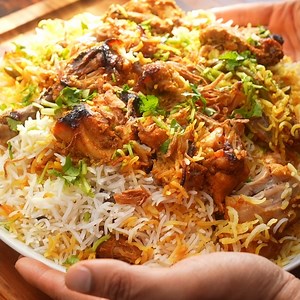 253K views · 3.7K reactions | The Easiest Chicken Kachchi Recipe | Banglar Rannaghor | Facebook