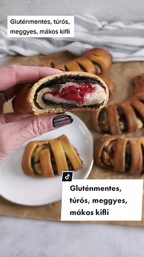 Gluténmentes túrós, meggyes, mákos kifli recept