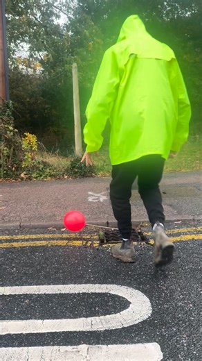 12K views · 44 reactions | POV- Labourer thinks we are getting rained off! @screwfix_uk saving the day with there winter workwear range! #ad #screwfix #winter #workwear #work #halloween #funny #fyp #fypシ #landscaper #viral | JBH landscapes | Facebook