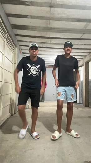 😅 #dance #fyp #baby #drake