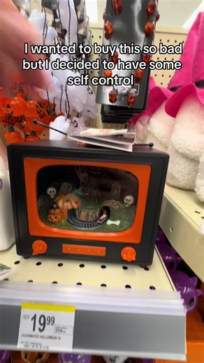How to Resist Buying Too Much Halloween Decor
