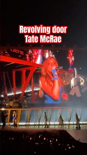 REVOLVING DOOR - TATE MCRAE MISS POSSESSIVE TOUR in San Francisco