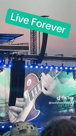 Oasis Live Forever Solo, Heaton Park, Manchester #oasis #oasislive #oasisreunion #liveforever #heatonpark
