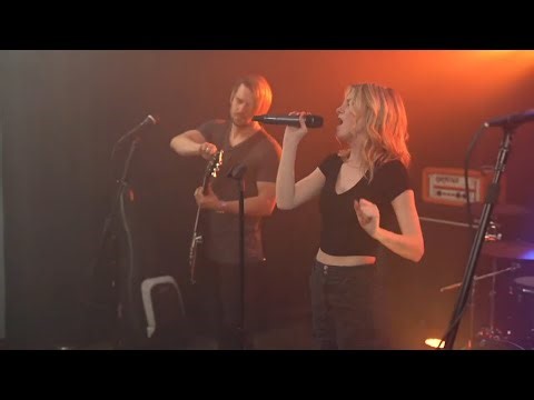 First To Eleven- Sweet Child O' Mine- Guns N Roses (Live)