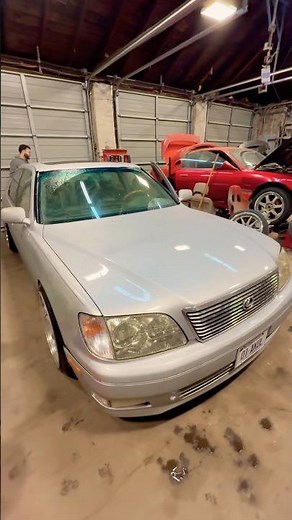 Ron’s slammed lexus Ls400 🔥 #lexus #lexusls #lexusls400 #ls400 #1uz #jdm #jdmcars #v8 #cars