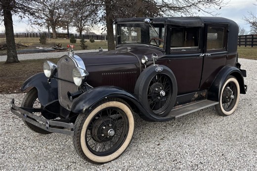 1928 Ford Model A Town Car