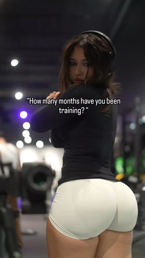 Isabella Mejia on Instagram: "My gym transformation from 2020 to 2025 🫶📈🦿 no need for a bbl when there is effort and consistency 🦾🗣️ . . #workoutmotivation #latina #gym #colombiana #gluteworkout #gains #gymgirly #gymlife #legday #abs #fitness #fitnessmotivation #fitnessgirl"