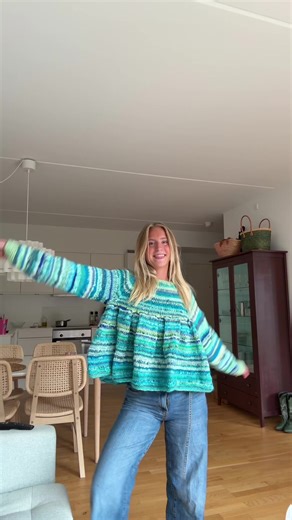 Scrap Yarn Sweaters: DIY Knitting Tutorial