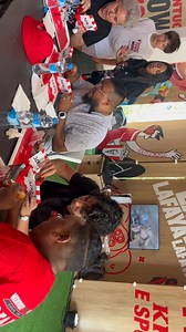 Hot wings Challenge | NRJ Maurice