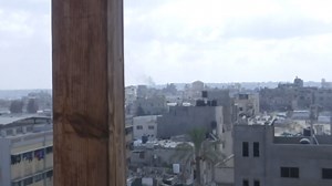 Last moments of Hussam al-Masri's Reuters livestream from Gaza's Nasser Hospital before his killing