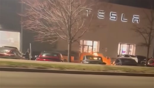 Why Tesla drivers are suddenly at risk