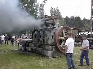 Diesel Engine Running Strong. 1936 Fairbank Morse model 32D, Stationary Engine.