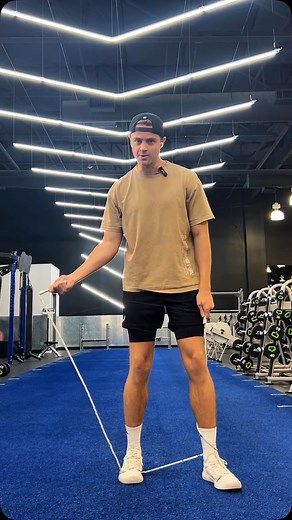 Chaseyboyvibes on Instagram: "Jump rope tutorials ✅ For your jump rope or shirt ⚡️ https://www.tiktok.com/t/ZP8jEyEkQ/@vibeathletics.shop #Jumprope #jumpropetricks #jumpropedudes #jumpropetutorial #jumpropetutorials"