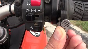 Watch ATLAS Throttle Lock topkit A Motorcycle Cruise Control Throttle Assist on Amazon Live